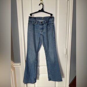 American Eagle Women’s Y2K Strech Skinny Flare Jeans Size 2 Petite Color Blue